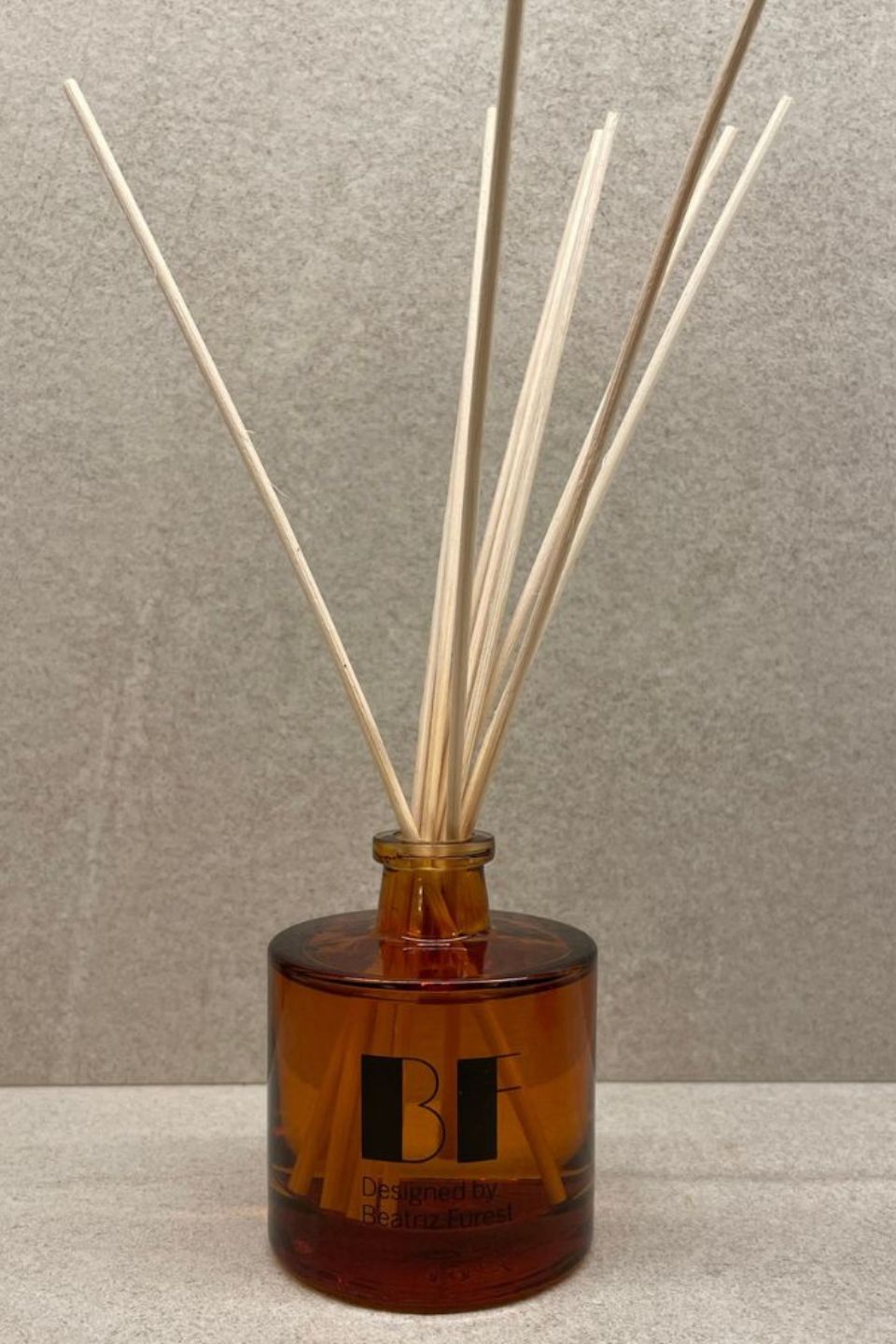 BF DIFFUSER ON STICKS