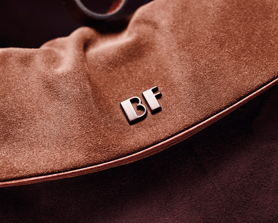 ¿Cómo limpiar un bolso de piel? Cuidados esenciales