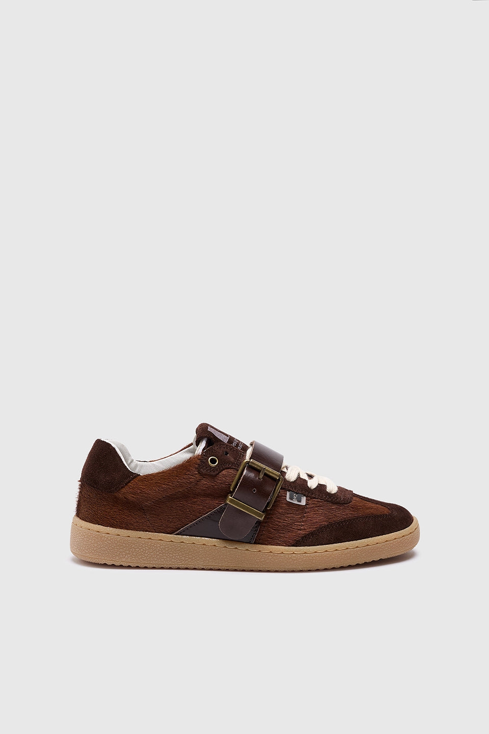 SNEAKER LEO