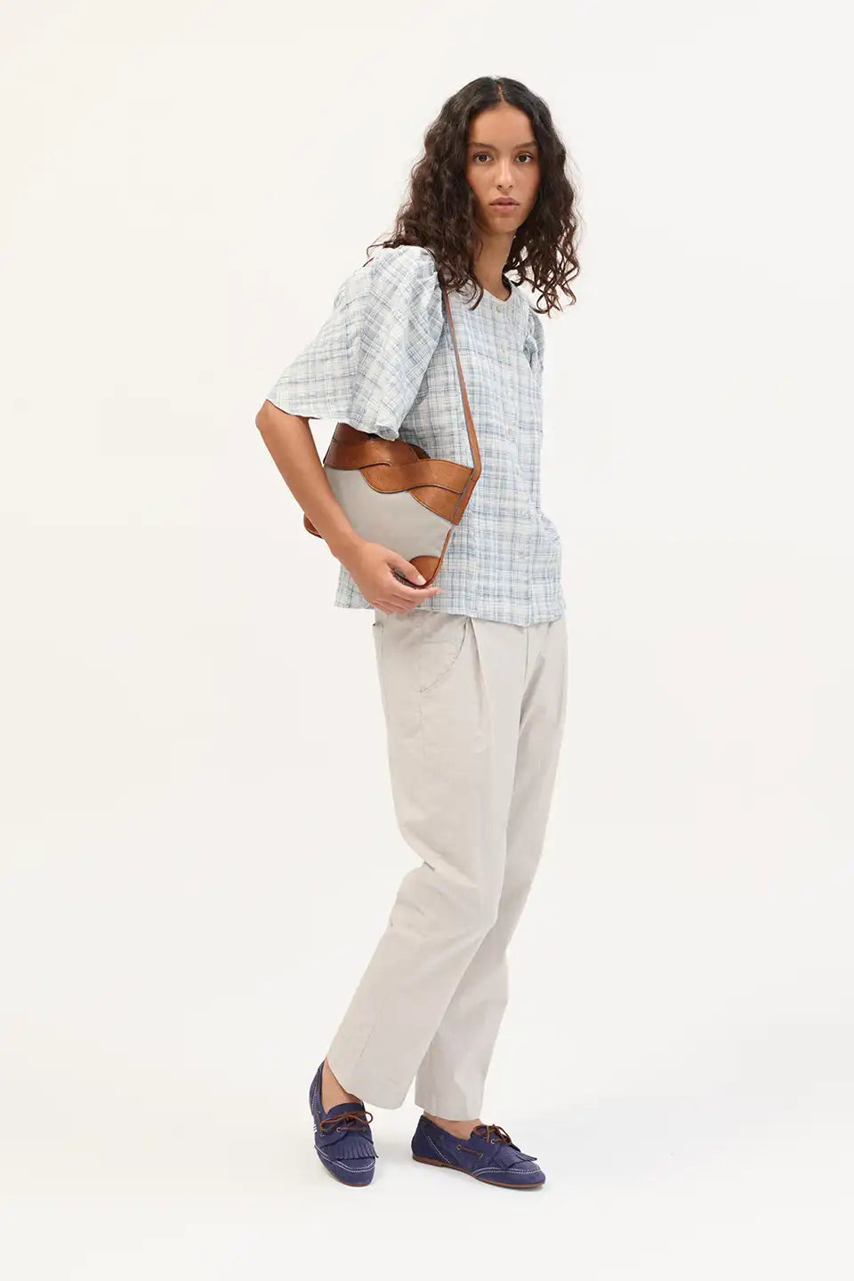 How to dress elegantly and simply: Tips for 2025 How to dress elegantly and simply: Tips for 2025