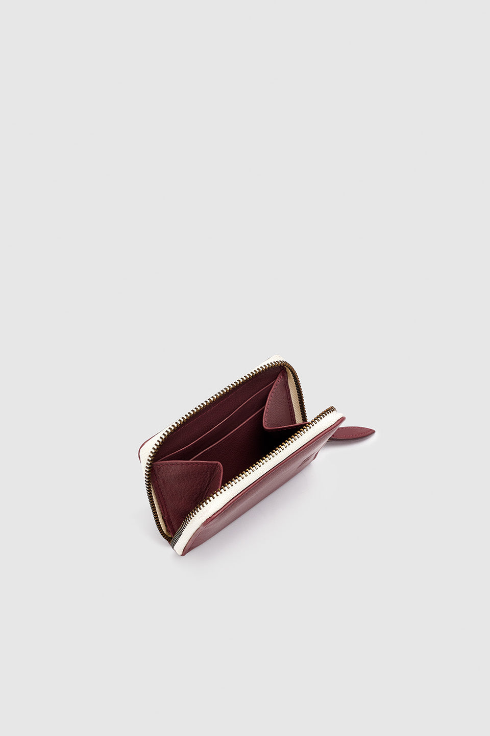 SMALL LEATHER WALLET